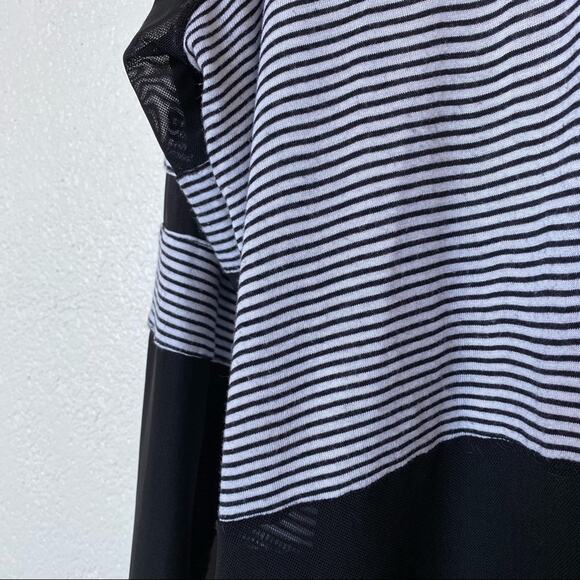 LF Stores Emma & Sam Mesh Stripe Oversized Hoodie Size Small - Picture 4 of 10